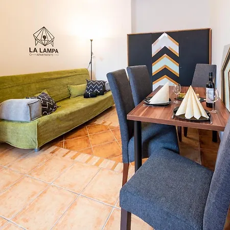Apartment La Lampa *