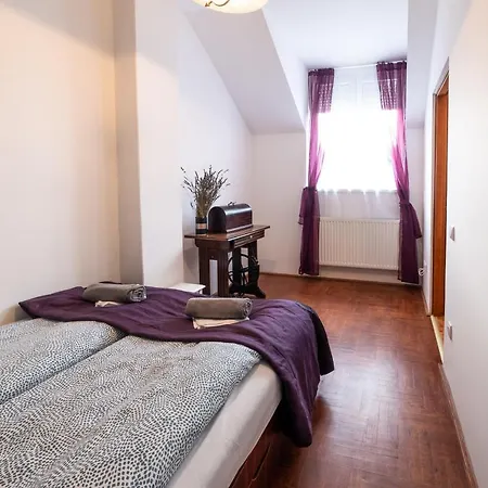 Apartment La Lampa *